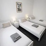 Frankfurt Airport View Guest house 3*