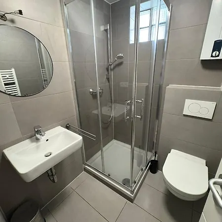 Frankfurt Airport View 3*