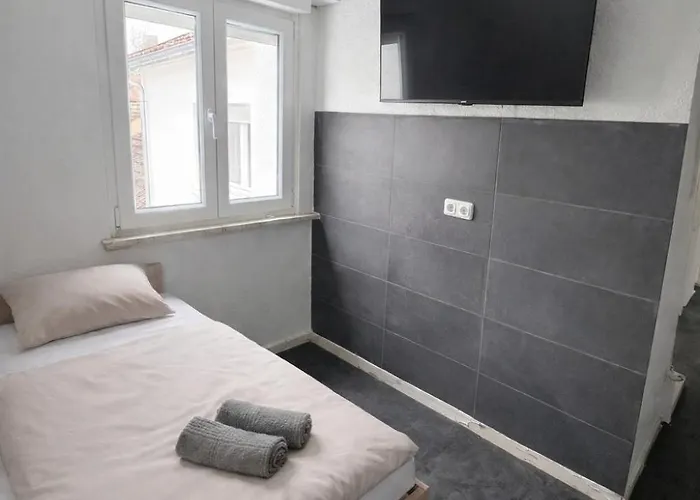 Frankfurt Airport View Gasthof 3*