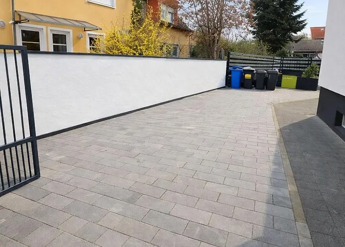 Gasthof Frankfurt Airport View 3*